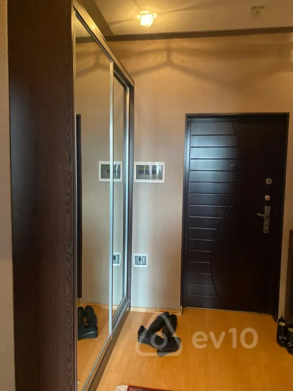 Kirayə verilir 3 otaqlı yeni tikili 78 m²