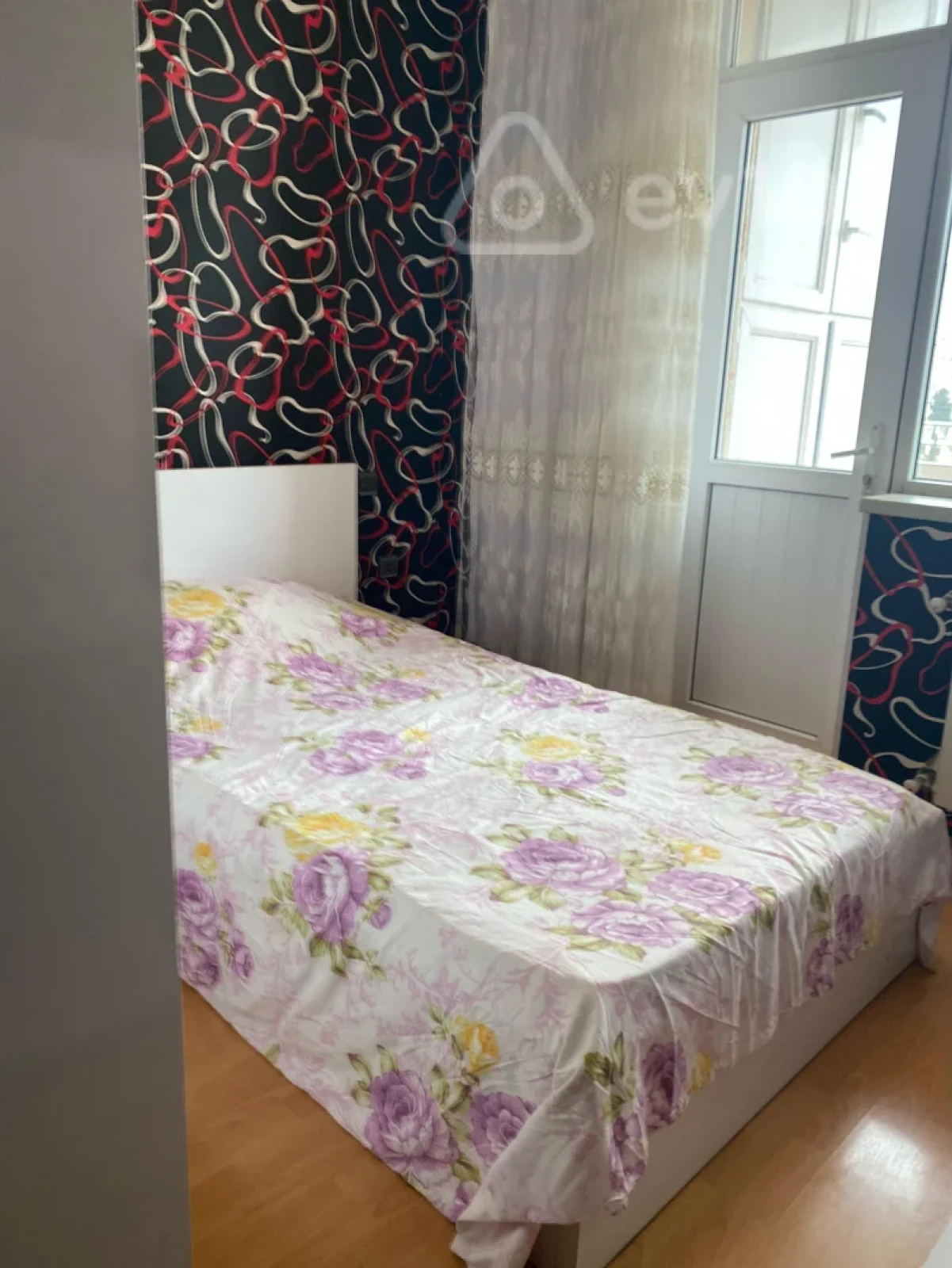 Kirayə verilir 3 otaqlı yeni tikili 78 m²