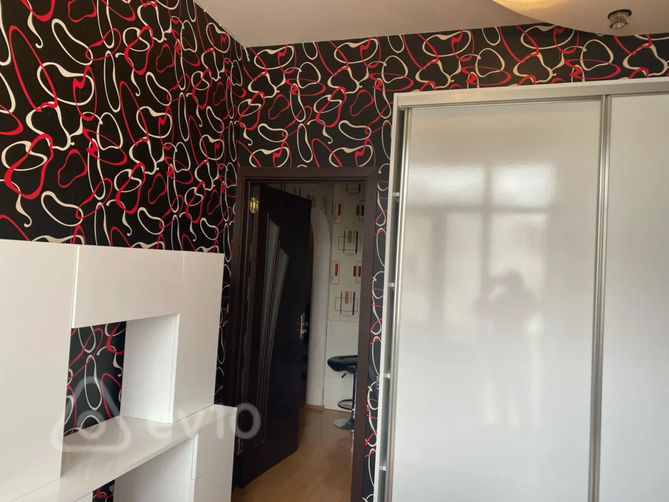 Kirayə verilir 3 otaqlı yeni tikili 78 m²