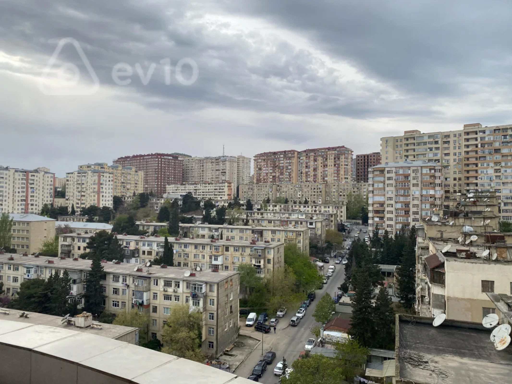 Kirayə verilir 3 otaqlı yeni tikili 78 m²