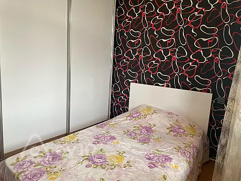 Kirayə verilir 3 otaqlı yeni tikili 78 m²