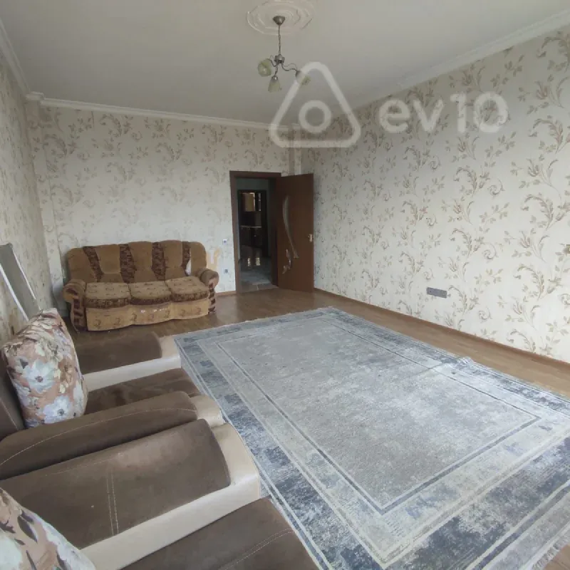 Kirayə verilir 2 otaqlı yeni tikili 107 m²