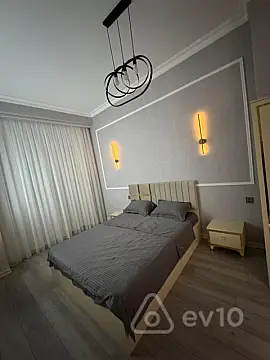 Kirayə verilir 2 otaqlı yeni tikili 65 m²