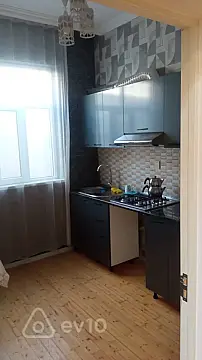 Kirayə verilir 2 otaqlı həyət evi 55 m²