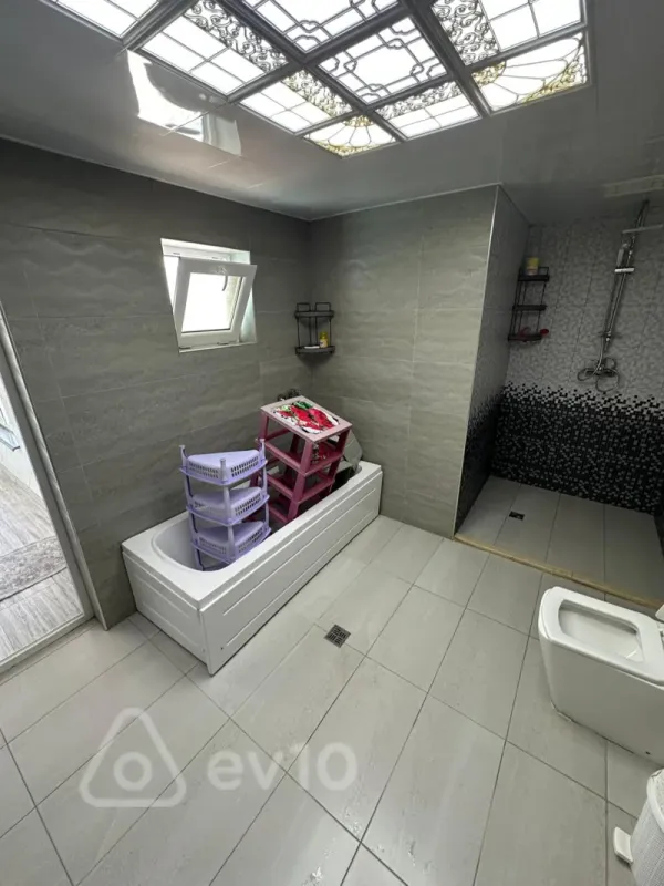 Kirayə verilir 2 otaqlı həyət evi 75 m²