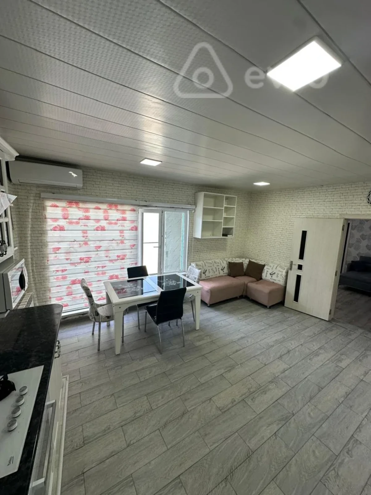 Kirayə verilir 2 otaqlı həyət evi 75 m²