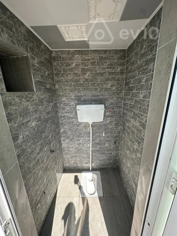 Kirayə verilir 2 otaqlı həyət evi 75 m²