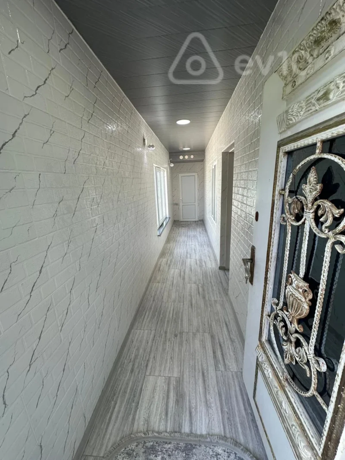 Kirayə verilir 2 otaqlı həyət evi 75 m²