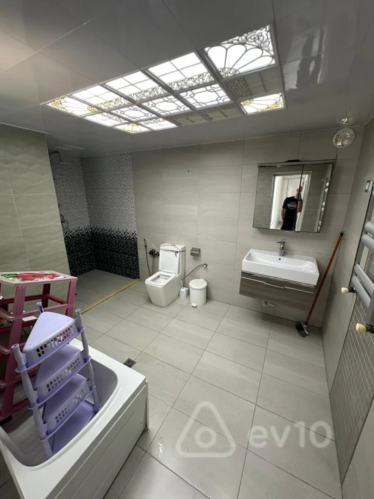 Kirayə verilir 2 otaqlı həyət evi 75 m²