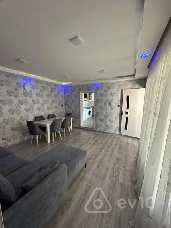 Kirayə verilir 2 otaqlı həyət evi 75 m²