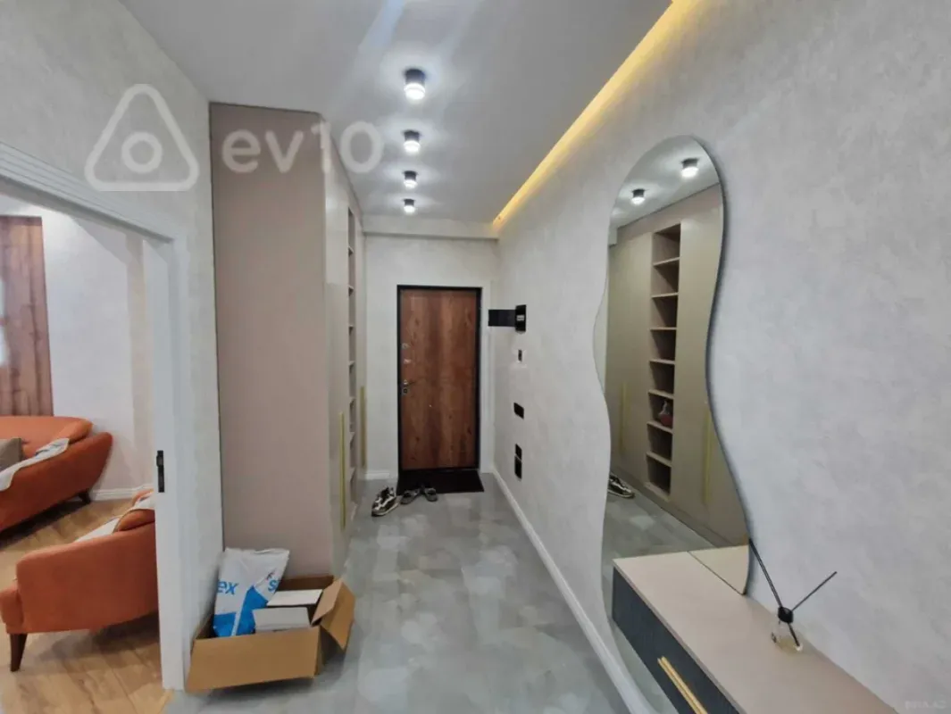 Kirayə verilir 2 otaqlı yeni tikili 65 m²