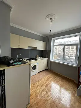 Kirayə verilir 2 otaqlı yeni tikili 70 m²