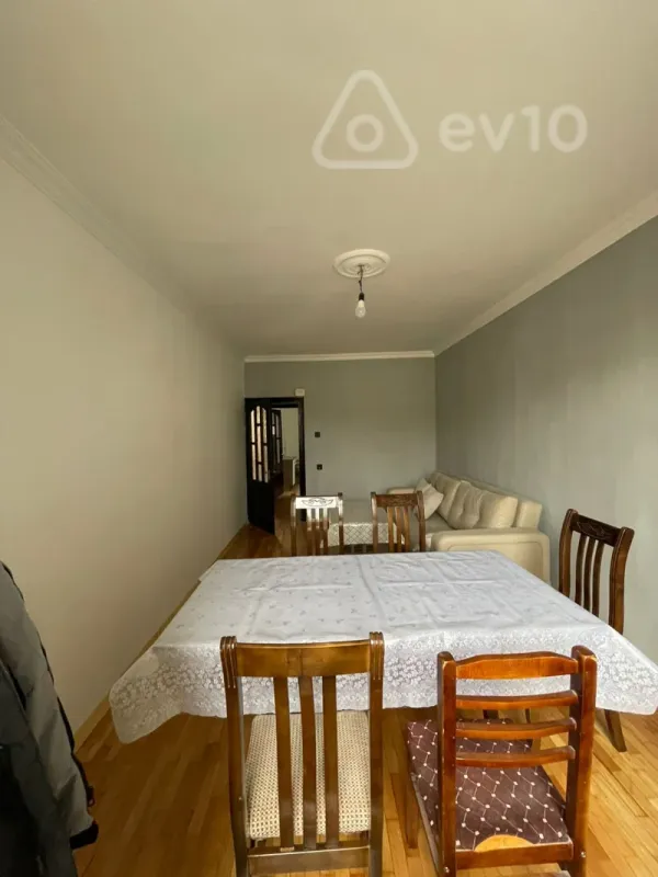 Kirayə verilir 2 otaqlı yeni tikili 70 m²