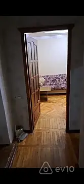 Kirayə verilir 2 otaqlı köhnə tikili 45 m² — Bakı, Nizami 2 otaq 45.00 m²