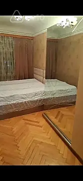 Kirayə verilir 2 otaqlı köhnə tikili 45 m²