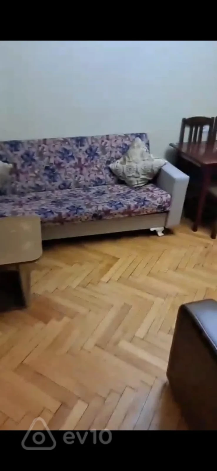 Kirayə verilir 2 otaqlı köhnə tikili 45 m²