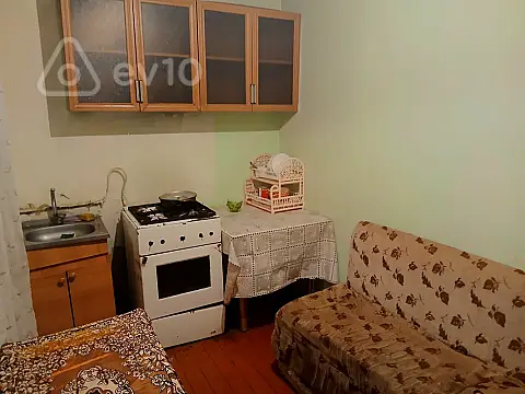 Kirayə verilir 1 otaqlı həyət evi 20 m²