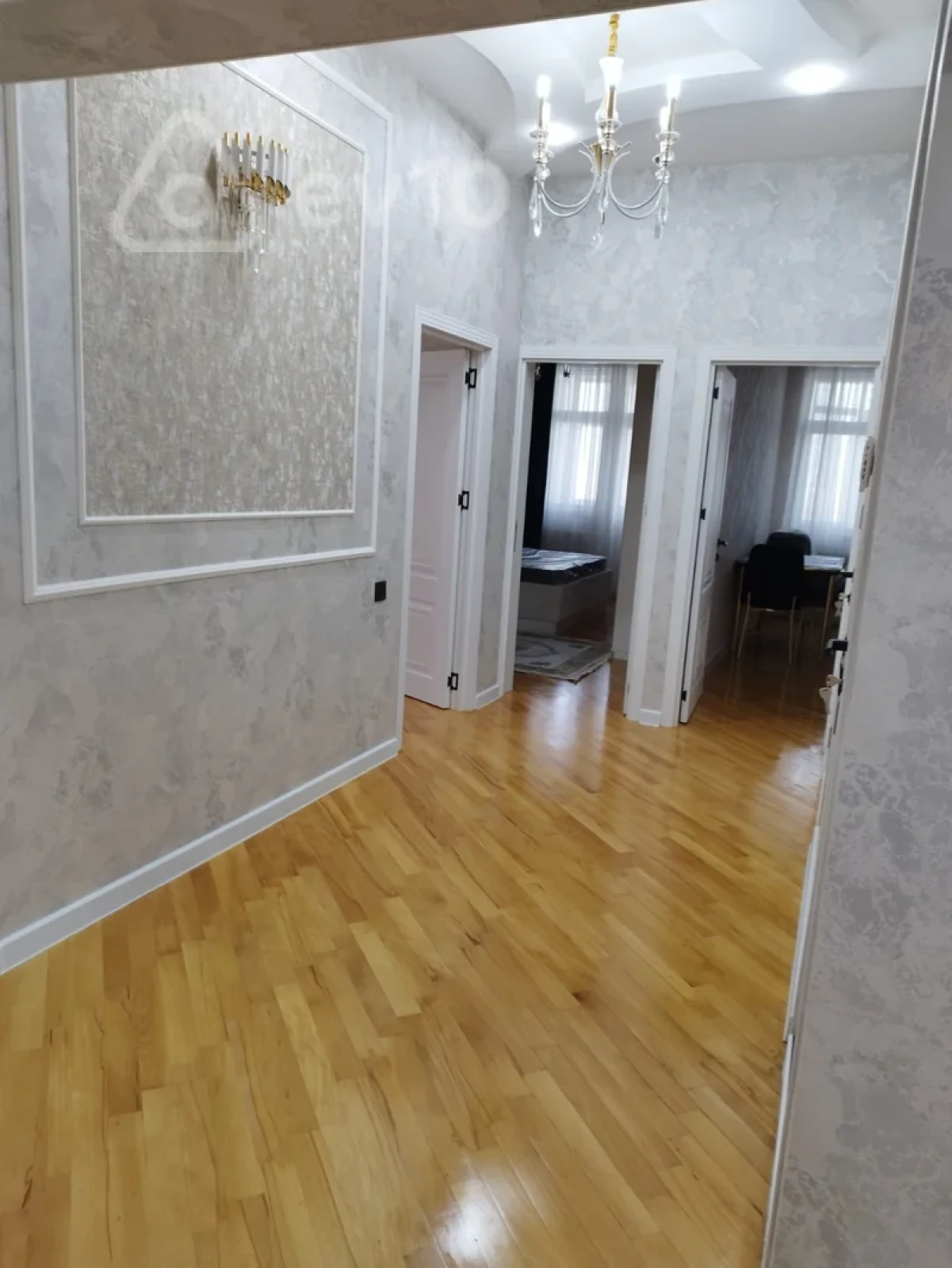 Kirayə verilir 3 otaqlı yeni tikili 110 m²