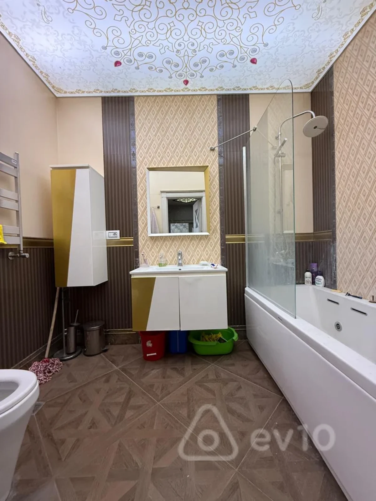 Kirayə verilir 2 otaqlı yeni tikili 100 m²