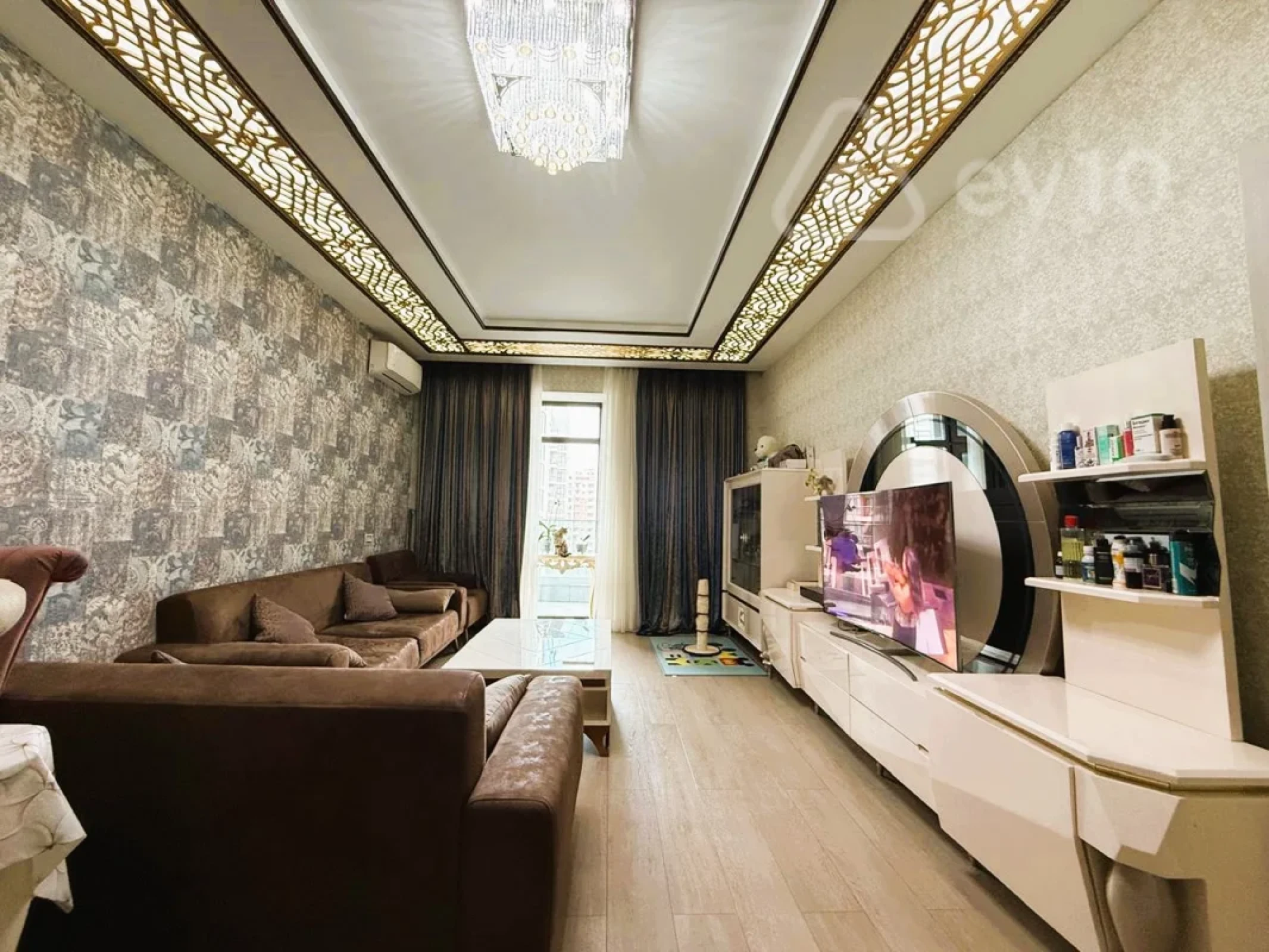 Kirayə verilir 2 otaqlı yeni tikili 100 m²