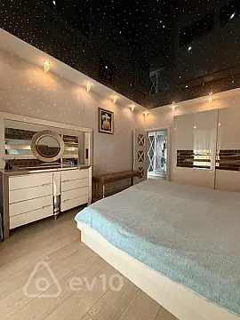 Kirayə verilir 2 otaqlı yeni tikili 100 m²