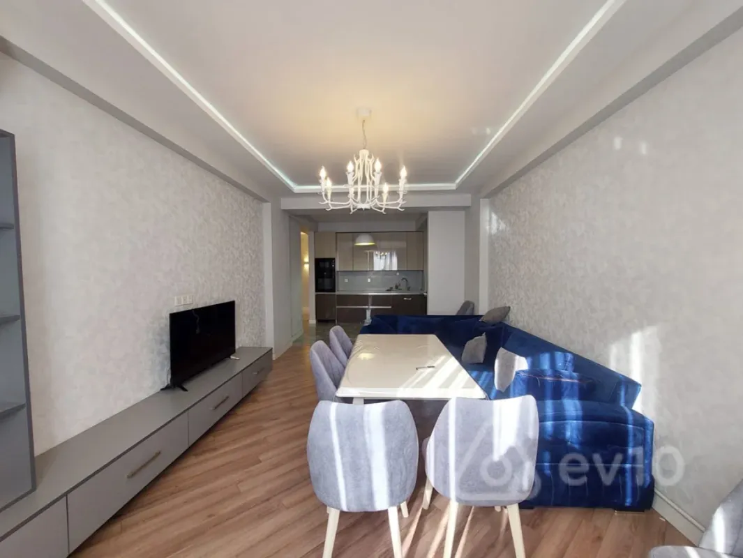 Satılır 3 otaqlı yeni tikili 100 m²