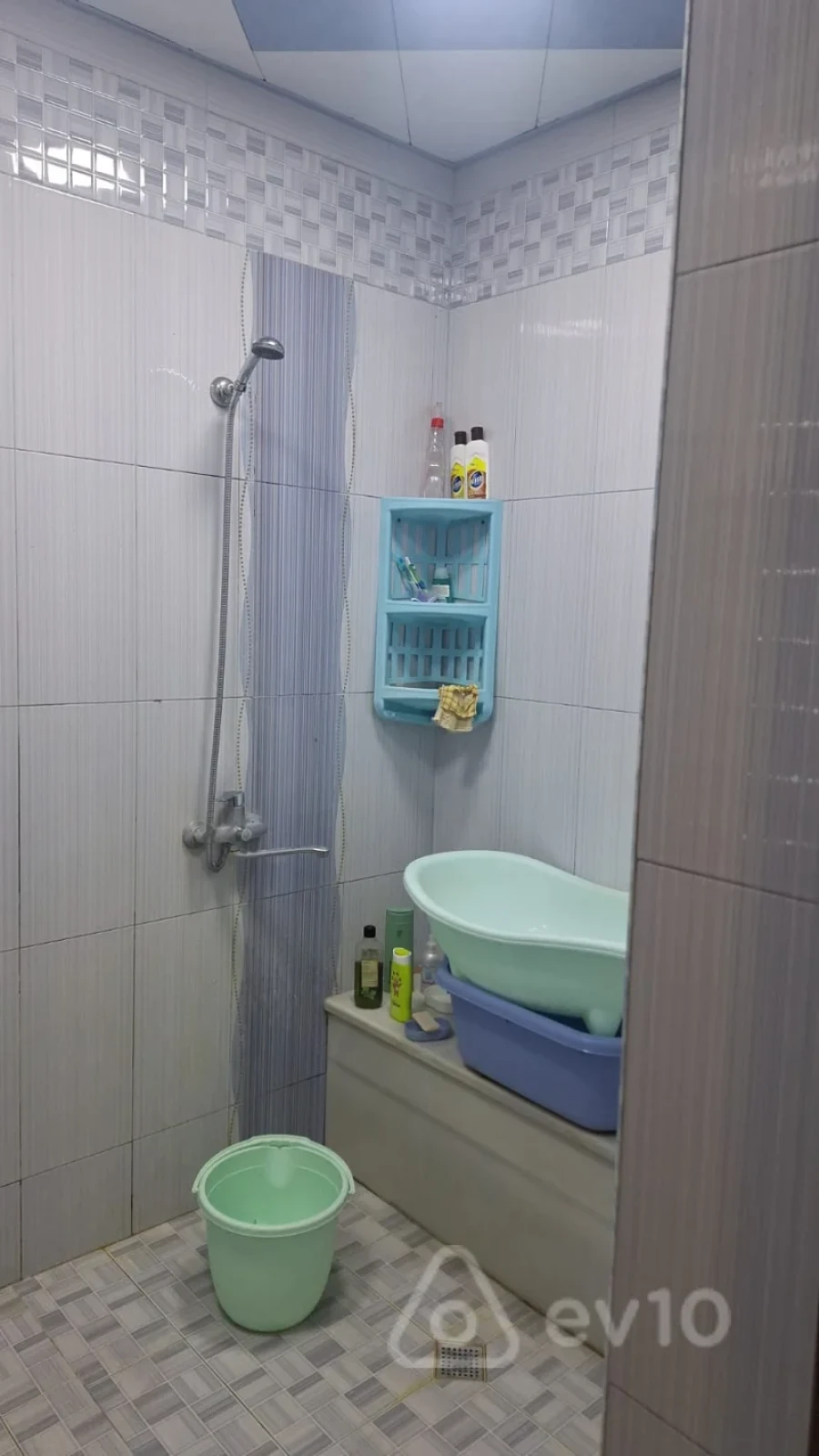 Satılır 3 otaqlı yeni tikili 1110 m²