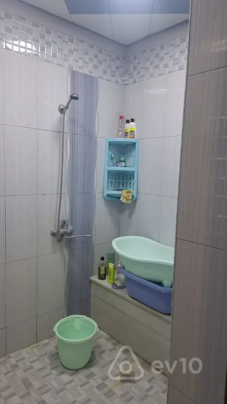 Satılır 3 otaqlı yeni tikili 1110 m²