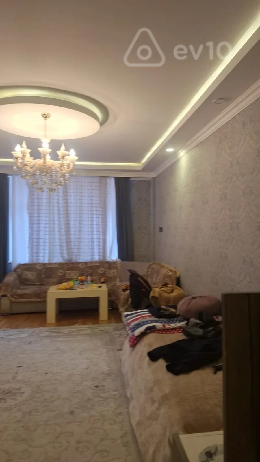 Satılır 3 otaqlı yeni tikili 1110 m²