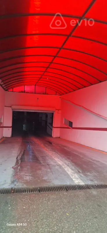 Satılır 3 otaqlı yeni tikili 1110 m²