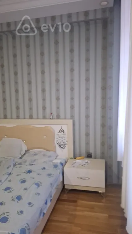 Satılır 3 otaqlı yeni tikili 1110 m²