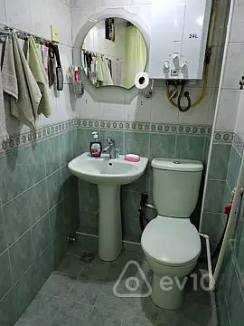Satılır 3 otaqlı köhnə tikili 60 m²