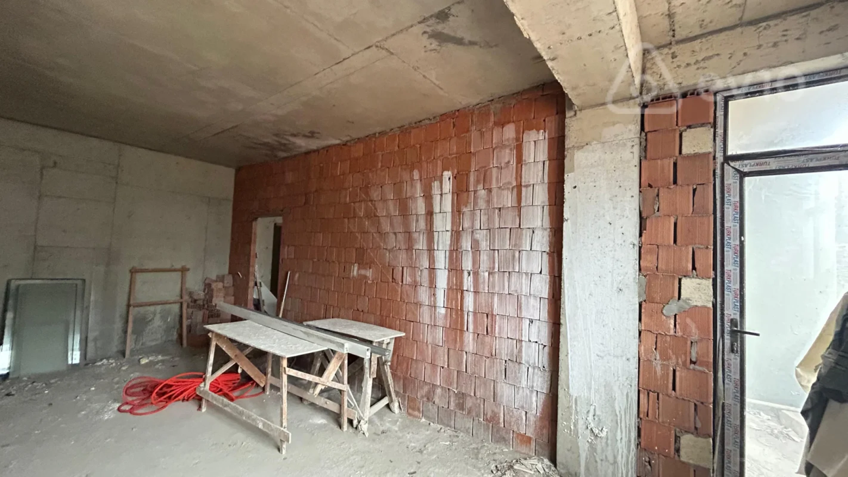 Satılır 2 otaqlı yeni tikili 65.2 m²