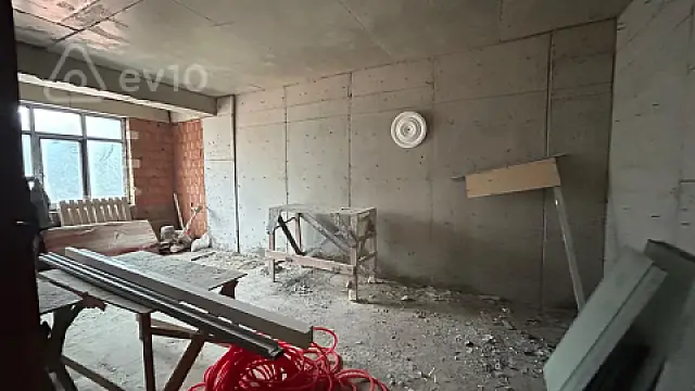 Satılır 2 otaqlı yeni tikili 65.2 m²