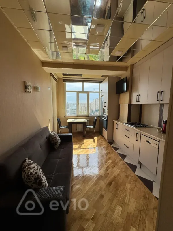 Kirayə verilir 2 otaqlı yeni tikili 100 m²