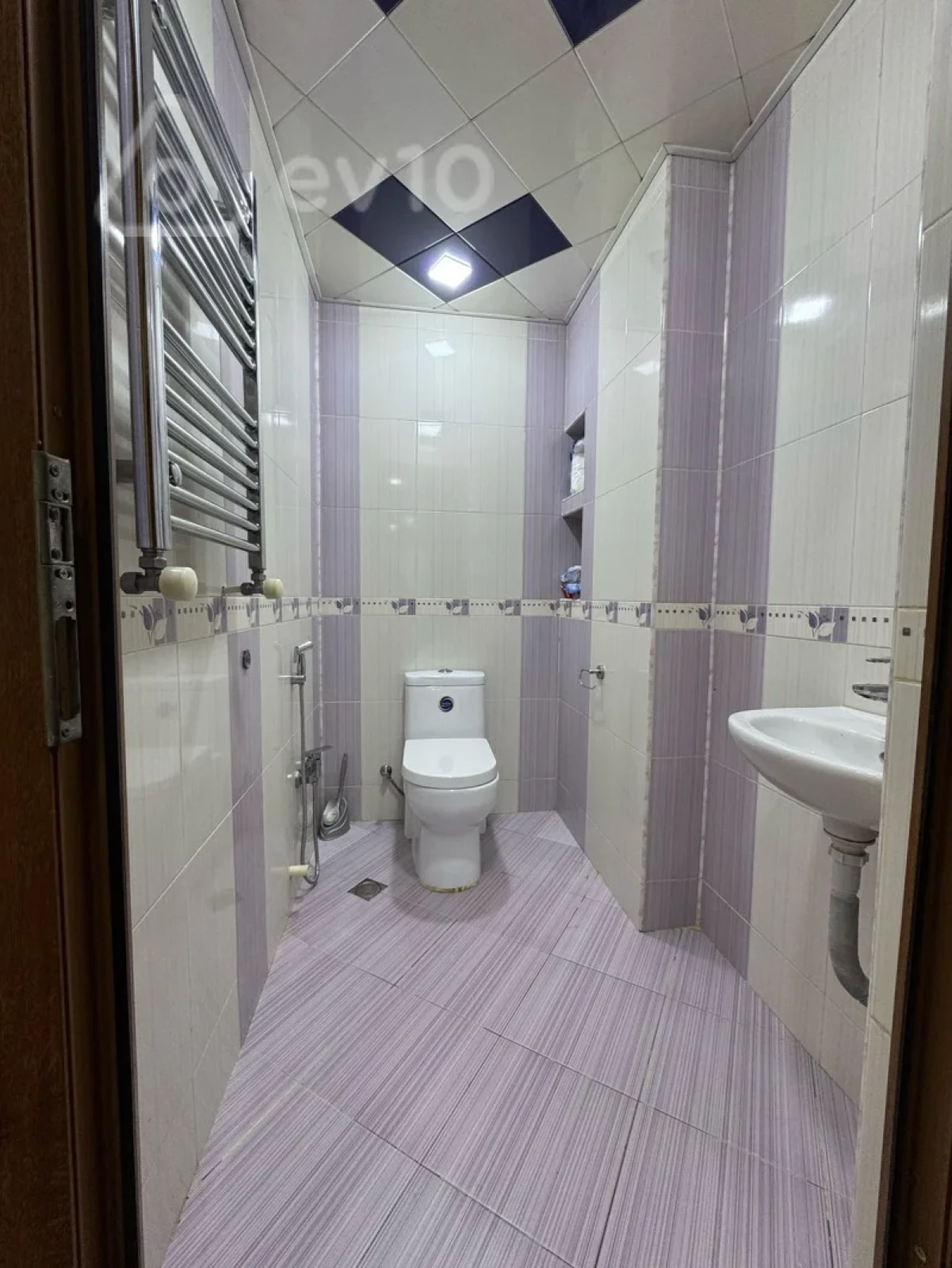 Kirayə verilir 2 otaqlı yeni tikili 100 m²