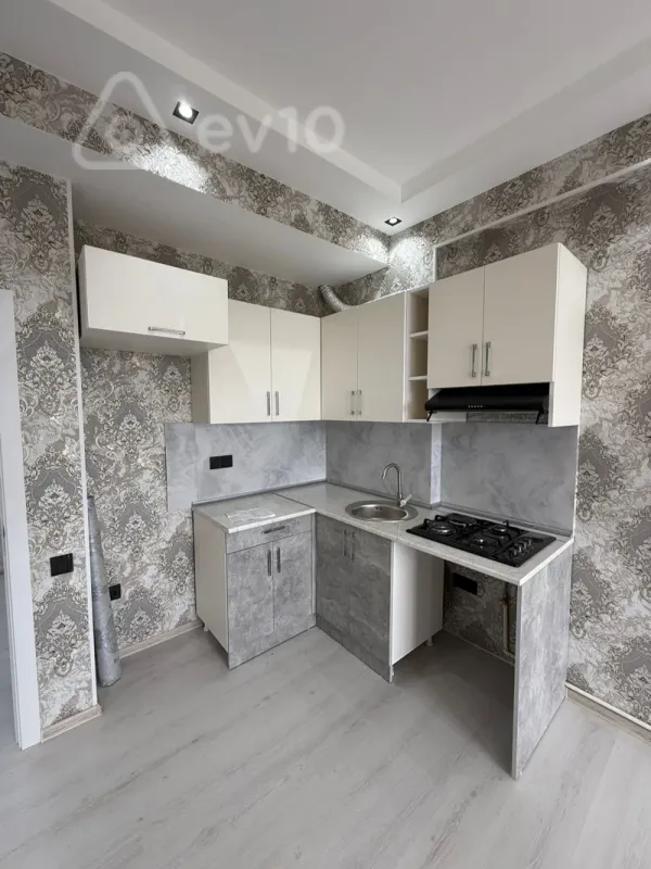 Satılır 2 otaqlı yeni tikili 70 m²