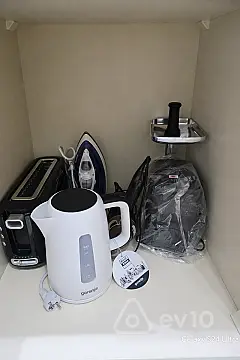 Kirayə verilir 3 otaqlı yeni tikili 90 m²