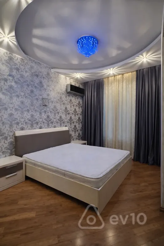 Kirayə verilir 3 otaqlı yeni tikili 90 m²