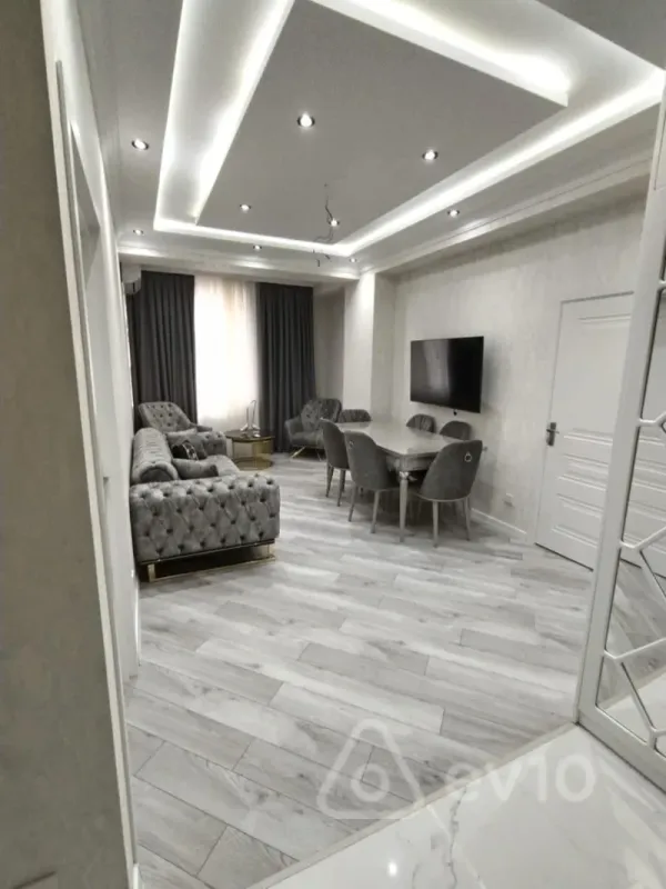 Kirayə verilir 3 otaqlı yeni tikili 84 m²