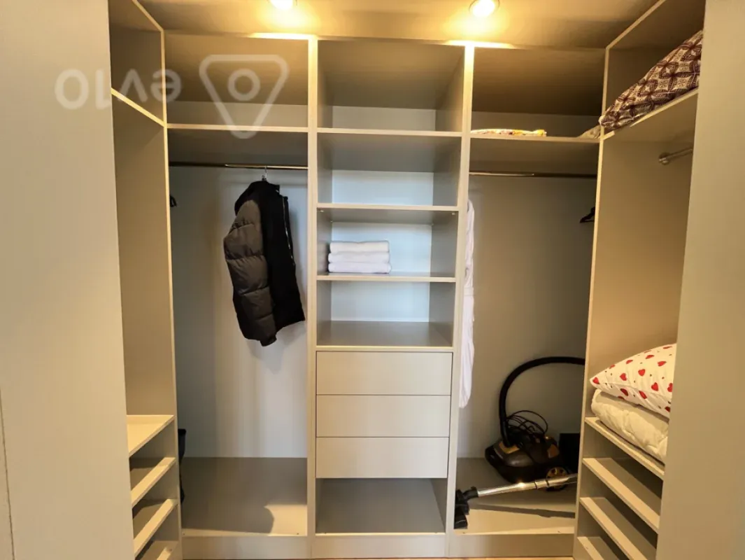 Kirayə verilir 2 otaqlı yeni tikili 80 m²