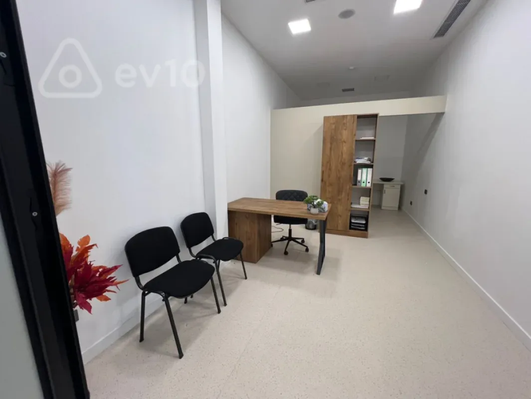 Kirayə verilir 6 otaqlı ofis 268 m²