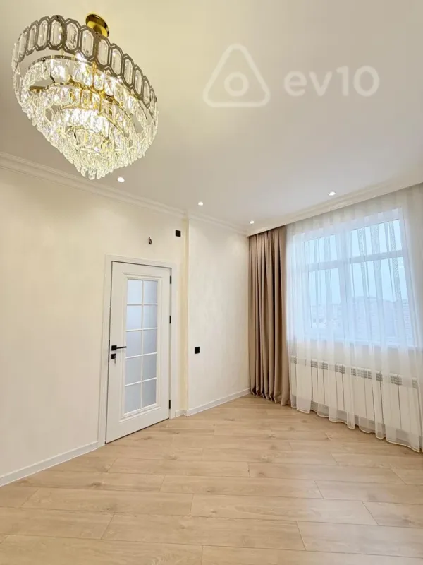 Satılır 2 otaqlı yeni tikili 64 m²