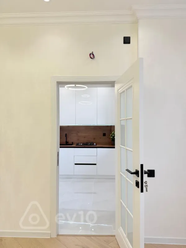 Satılır 2 otaqlı yeni tikili 64 m²