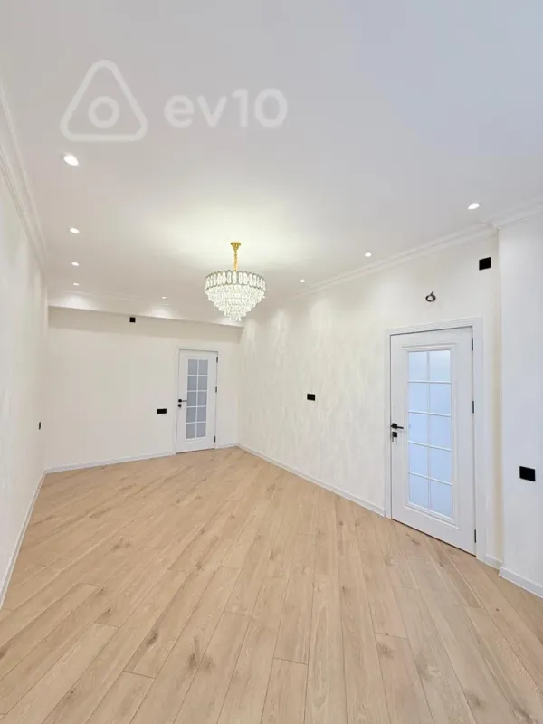 Satılır 2 otaqlı yeni tikili 64 m²