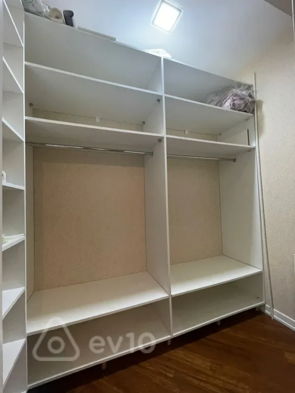 Kirayə verilir 2 otaqlı yeni tikili 100 m²