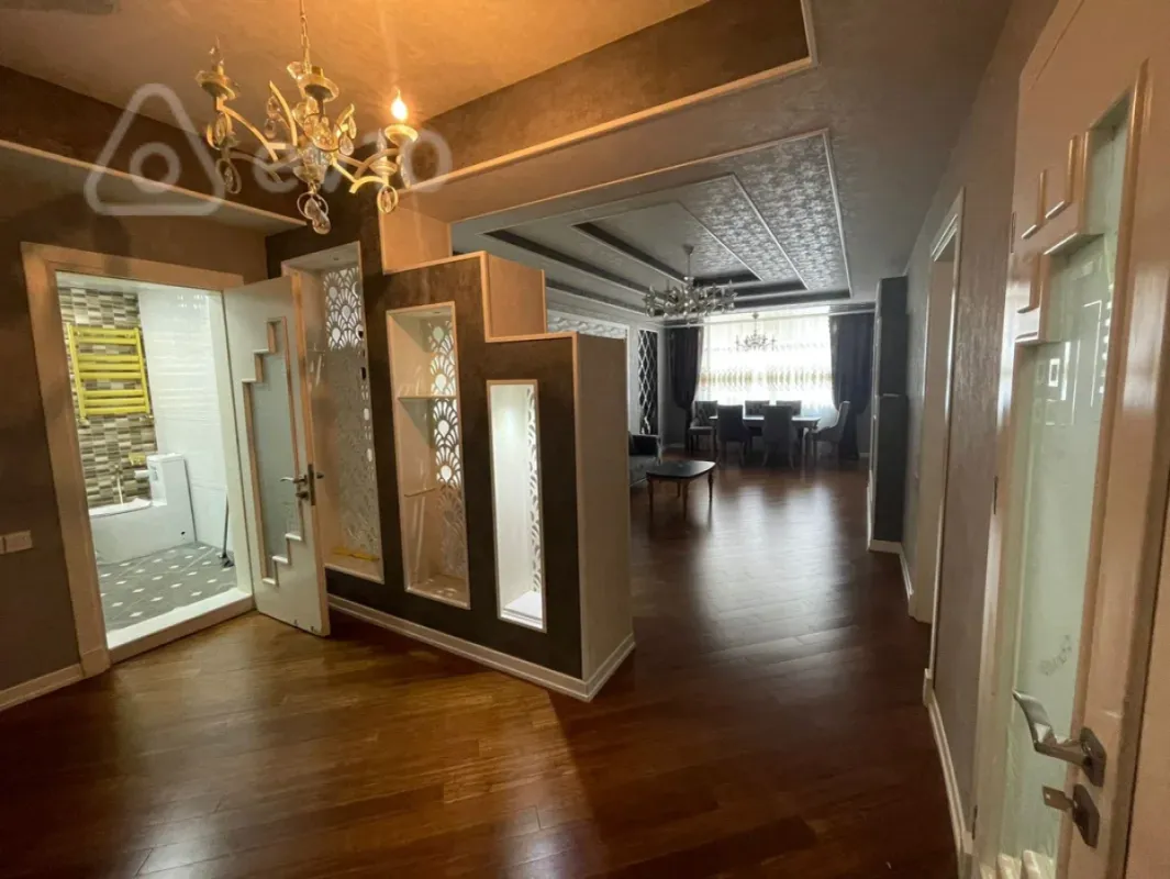 Kirayə verilir 2 otaqlı yeni tikili 100 m²