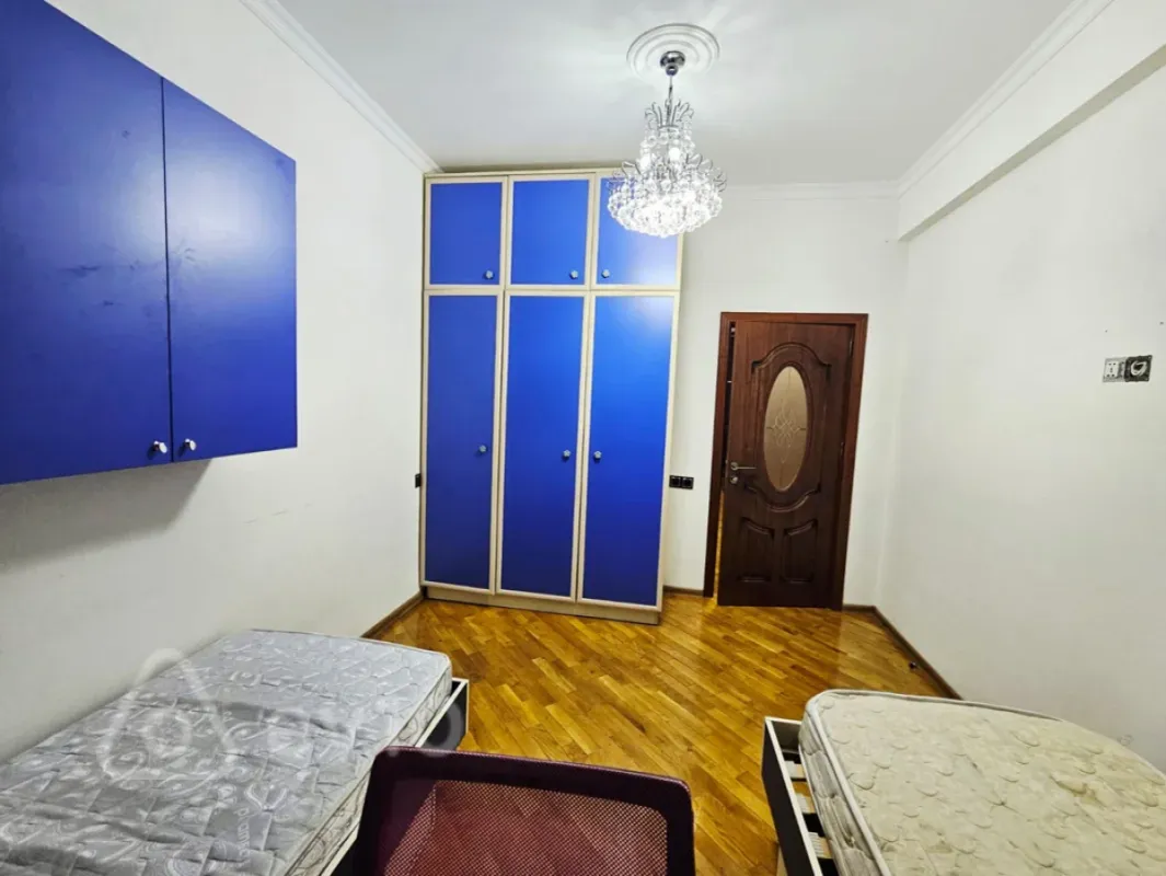 Satılır 3 otaqlı yeni tikili 115 m²