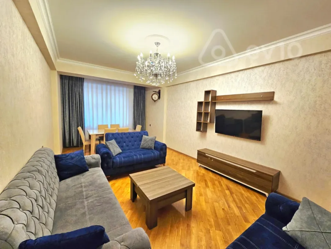 Satılır 3 otaqlı yeni tikili 115 m²