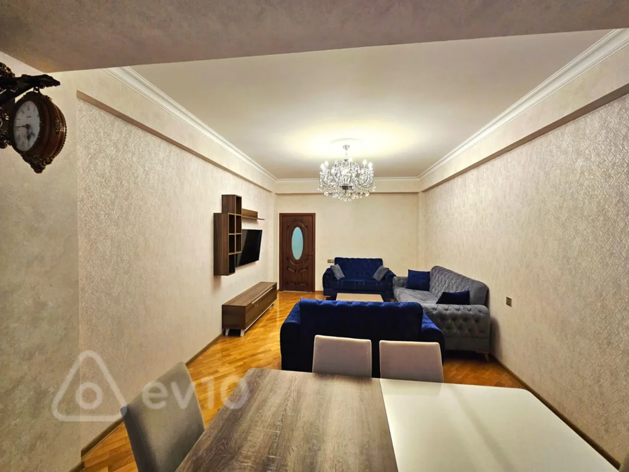Satılır 3 otaqlı yeni tikili 115 m²